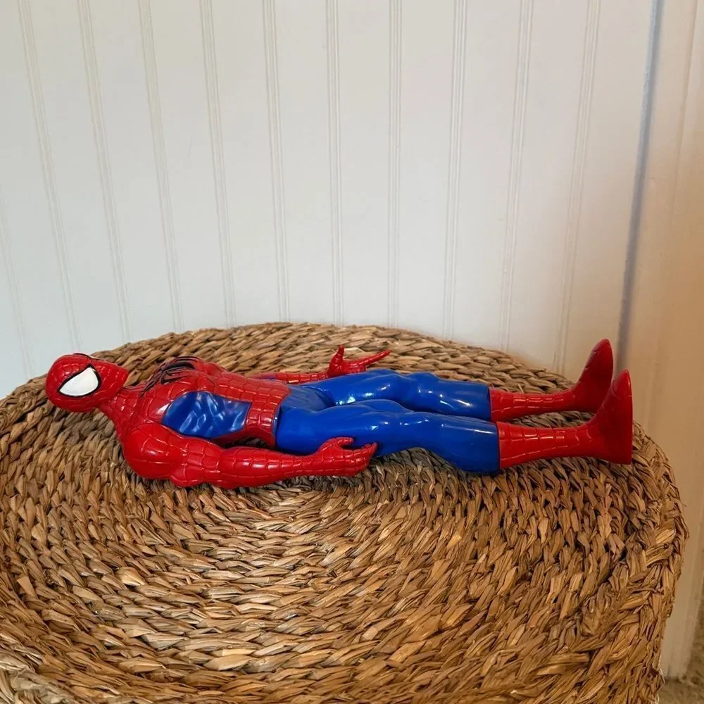Vintage 2013 Marvel Spiderman Action Figure - 11